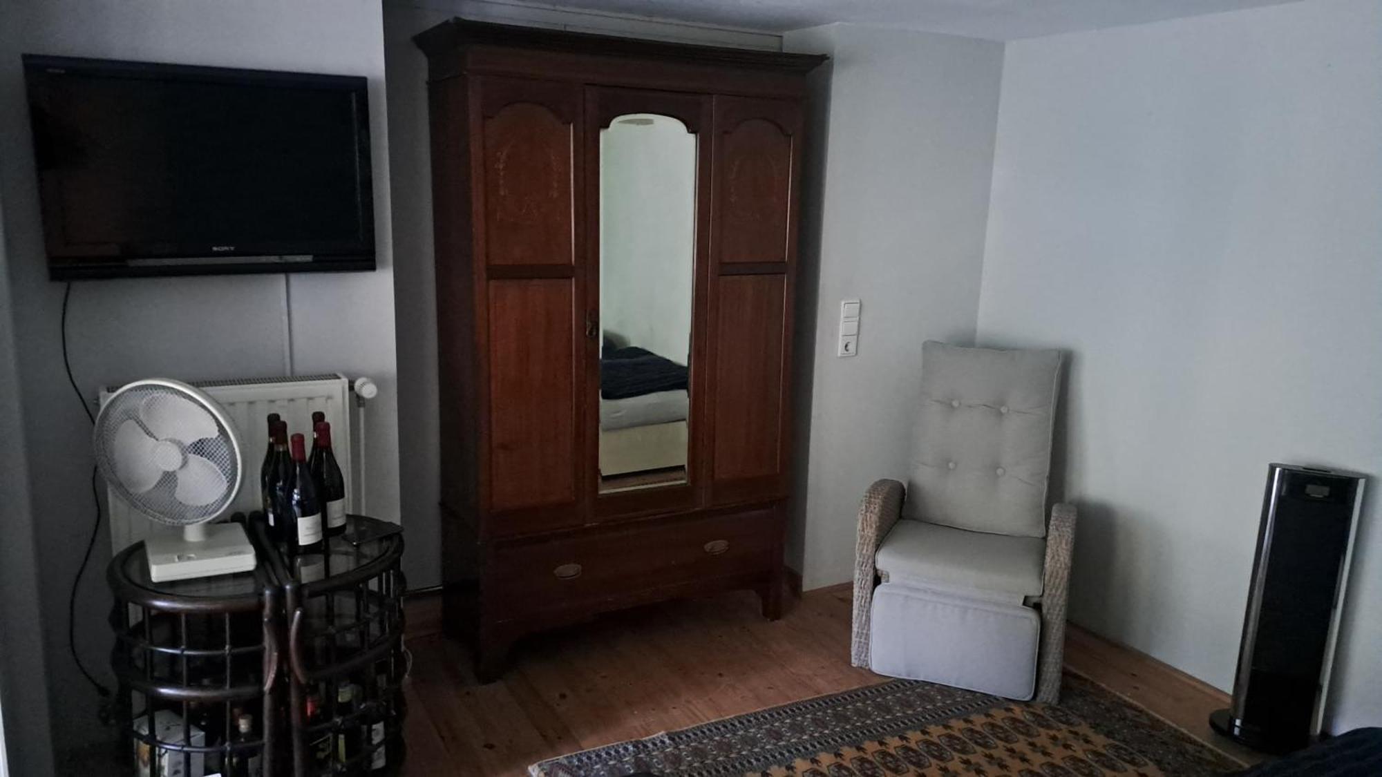Apartmenthaus Mit Sauna Und Whirlpool Κρέφελντ Εξωτερικό φωτογραφία