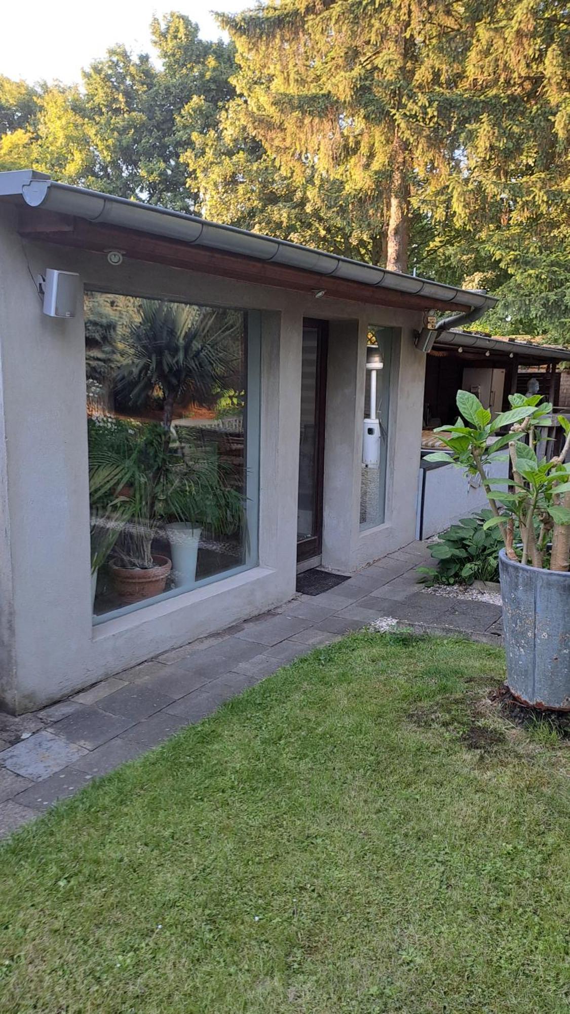 Apartmenthaus Mit Sauna Und Whirlpool Κρέφελντ Εξωτερικό φωτογραφία